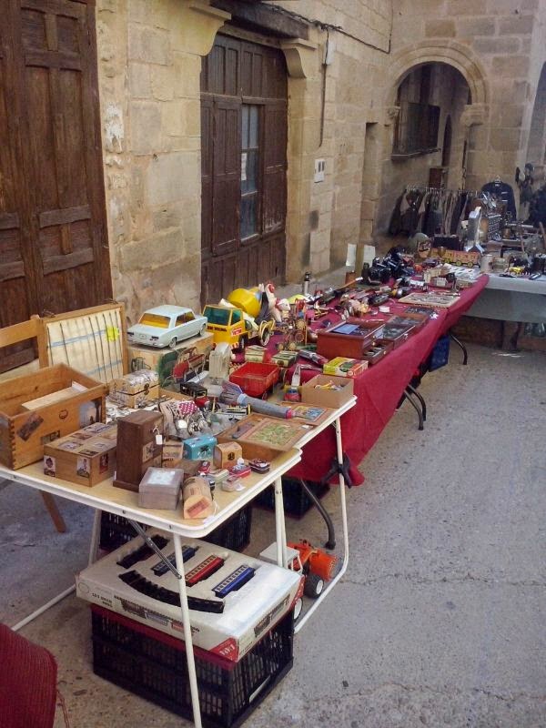 XVIII Feria de Antigüedades,Artes y Oficios,Monedas y Billetes de La Fresneda,Teruel.26 y 27 de Marzo del 2016.