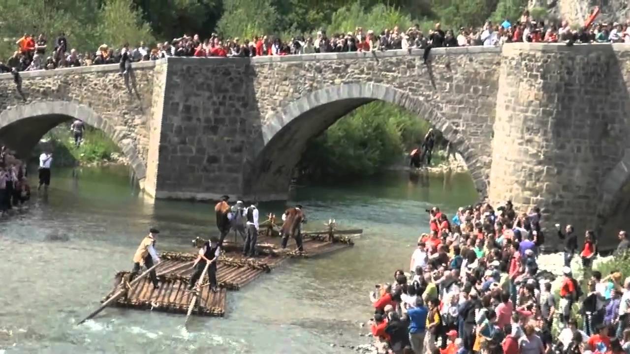 Día de la Almadía de Burgui,Navarra.30 de Abril del 2016.