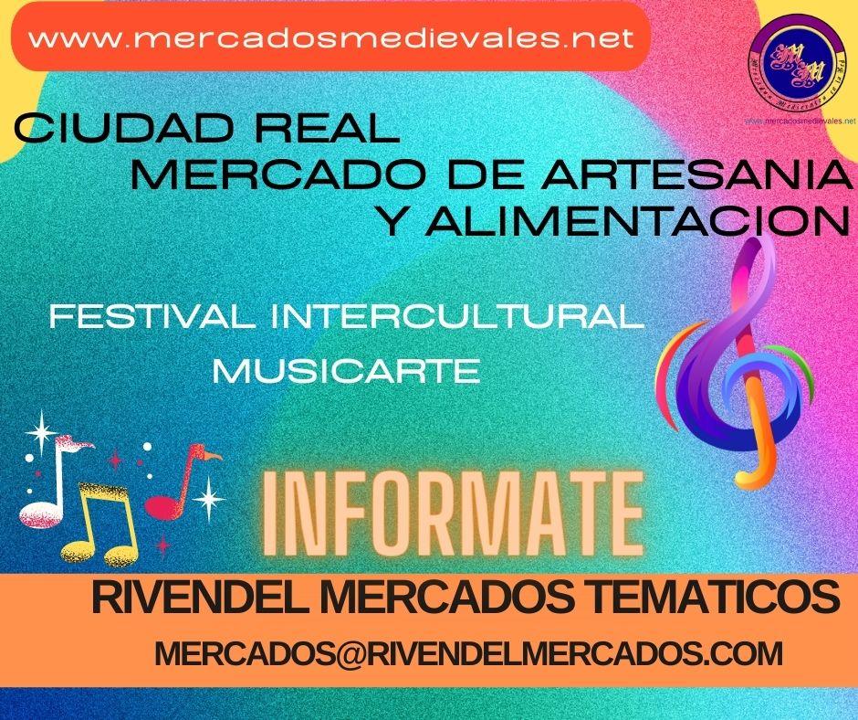 Mercado de artesania y alimentacion del Festival intercultural musicarte en Ciudad Real