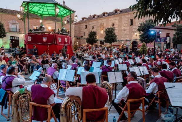 Mercado Renacentista de Fuensalida foto