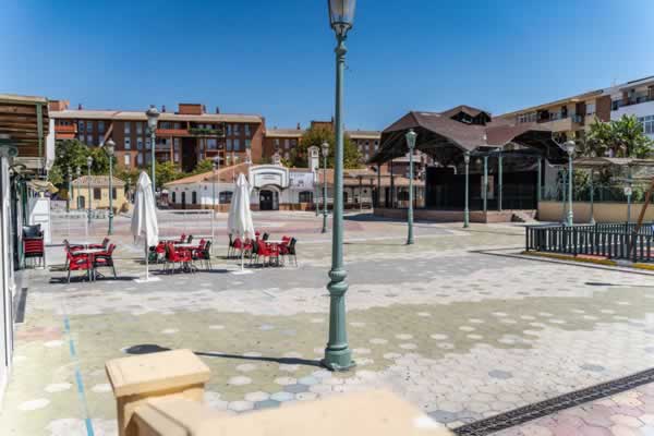 Fiesta blanca de Arroyo de la Miel - Benalmadena 2026 (Málaga) 5 Plaza de la Mezquita - Arroyo de la Miel